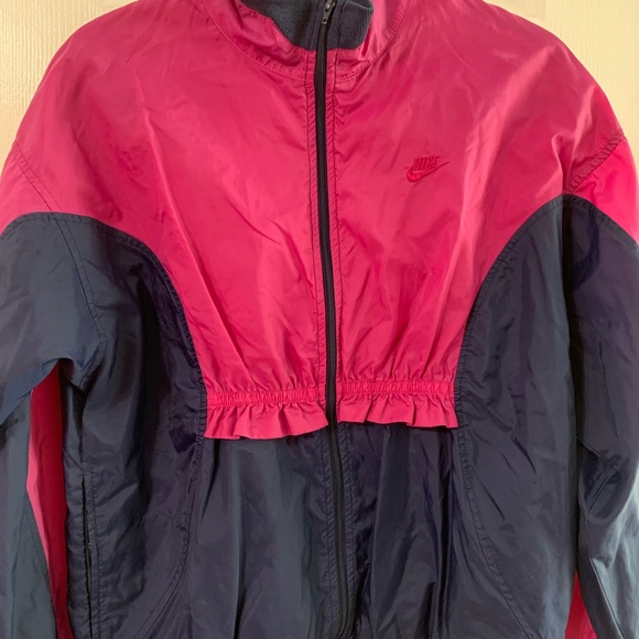 pink and blue nike windbreaker